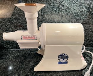 Vintage Champion Juicer Model G5-NG-853S