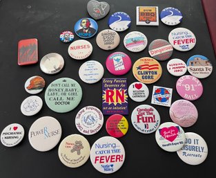 Assorted Lot Of Pins (lot 2)