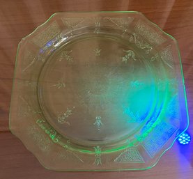 Uranium Square Etched Dish