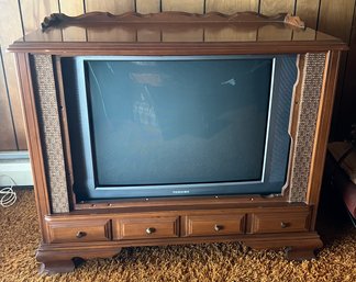 Vintage Solid Wood TV Cabinet With Toshiba Color TV 27' W Remote - Model No. 27A43