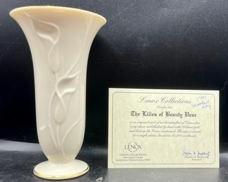 Lenox Certified Lilies Of Beauty Vase