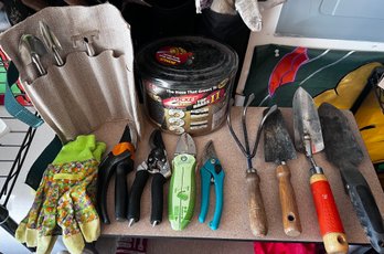 Pocket Garden Hose And Assorted Garden Tools - 13 Pieces