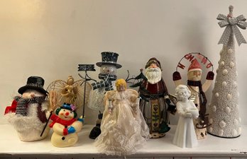 Assorted Christmas Decor - 9 Pieces
