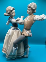 LLADRO Dancing The Polka Figurine