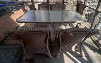 Wicker Outdoor Dining Set With 4 Wicker Chairs