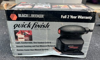 Black And Decker Quick Finish Sander