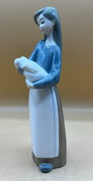 Lladro Daisa Girl With Piglet Porcelain Figurine # 1011