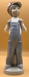 Lladro Boy From Madrid With Accordion #4898 Retired