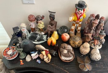 Assorted Lot Of Trinkets, Various Sizes And Types