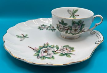 Aichi China Gardina Lunch Plate With Tea Cups - 24 Pieces Service For 24