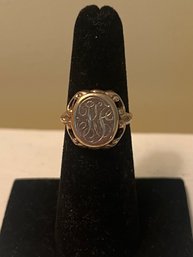 Gold Signet Ring, 5.9 Grams