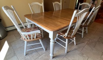 Canadel Country Style Kitchen Table With Chairs - 10 Pieces