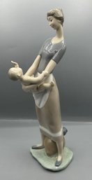 Lladro Porcelain Figurine Mother And Child #4575