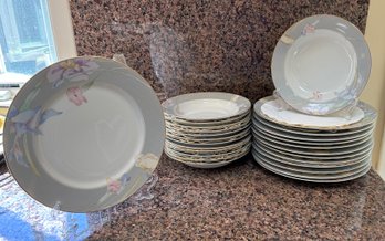 Mikasa Charisma Gray Fine China L9049 - 26 Piece Lot