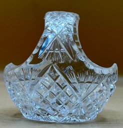Crystal Clear Cut Basket With Handle