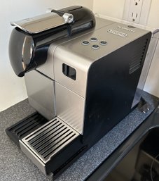 DeLonghi Nespresso Machine Model EN520S Black/Silver