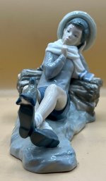 Lladro Figurine 4730 Shepherd With Bird