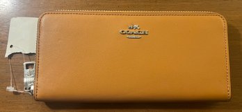 Coach Classic Carmel Long Wallet With Tag