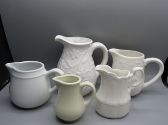 Creamers/pitchers: Palate & Plate, Peppertree Tabletops, J & G Meakin - Lot Of 5