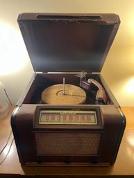 Sentinel Vintage Tabletop Radio/recorder Player