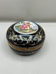 Sachsen German Porcelain Bonbonniere