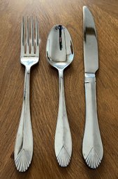 Heritage Mint Stainless Steel Flatware - 9 Pieces