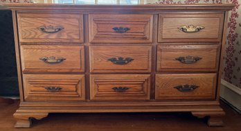 Young Hinkle Furniture Solid Wood 9 Drawer Dresser