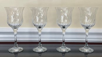 Circleware Crystal Wine Glasses - 4 Pieces