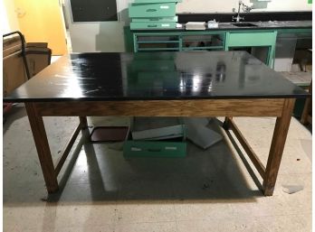 Crafting Dining  Computer Table 72 X 48 X 32 (Read)