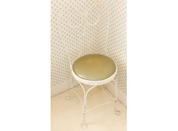 Charming White Ice Cream Parlor Chair - 34x16x16 (063)