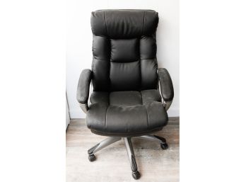 Faux Leather Adjustable Office Chair On Wheels  - (193)