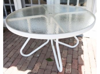 Round Glass Patio Table - 27Hx28D - NO CHAIRS INCLUDED (184)