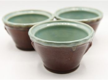 3 Charming Ceramic Bowls (107)