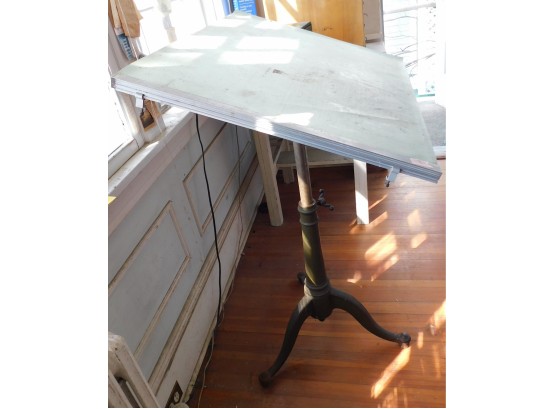 Vintage3-Legged Cast Iron Base Adjustable Top Drafting Table