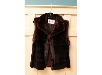 Stylish Sheer Mink Vest - Bayshore Furrier - Woman's Size Large - No Markings Inside Coat  (2154)
