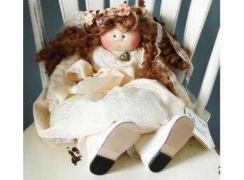 Rare - Little Souls Doll - 'Bridesmaid' #088/500 - Damage On Foot  See All Photographs - (2089)