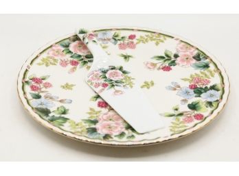 Decorative 'Grand Berry', Porcelain Cake Plate & Server - By Exceed Bon Grand Berry B.M. Network - (2127)