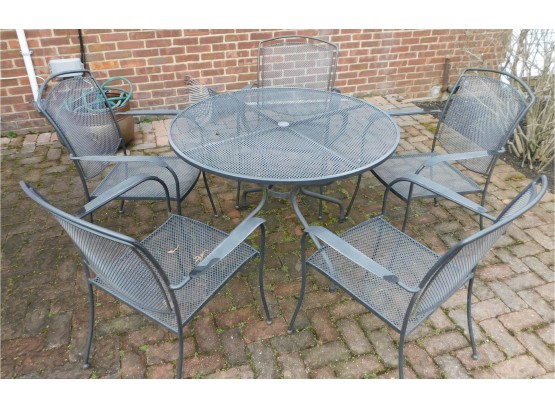 Vintage Woodard Style Outdoor Patio Set Metal Table And Chairs