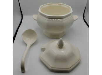 Ceramic Soup Tureen With Lid And Ladle