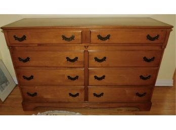 Solid Maple Wood 8 Drawer Dresser