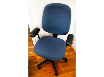 Herman Miller Office Chair - H41 X L26 X Depth 17