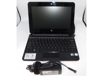 HP Mini 110-3030NR Laptop With Carry Case