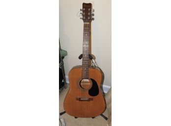 Hohner HW300G Acoustic Guitar