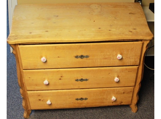 Vintage Solid Pine 3 Drawer Dresser