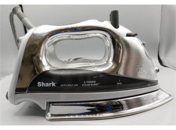 Euro-Pro Shark G1490 Professional Continuous Iron