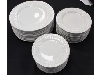 Artica By Thomson Set Of White Dishes