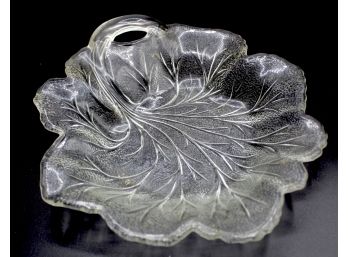 Lovely Crystal Leaf Shaped Etched Scalloped Fancy Candy Dish