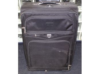 Travelpro 28' Black Suitcase