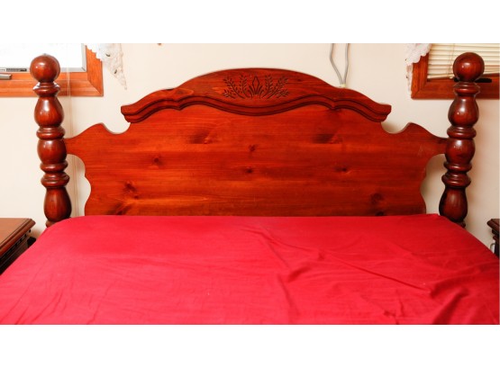 Vintage Circa 1970's Wooden Solid Wood Headboard - Full Size - H50 X L 56 (BR)