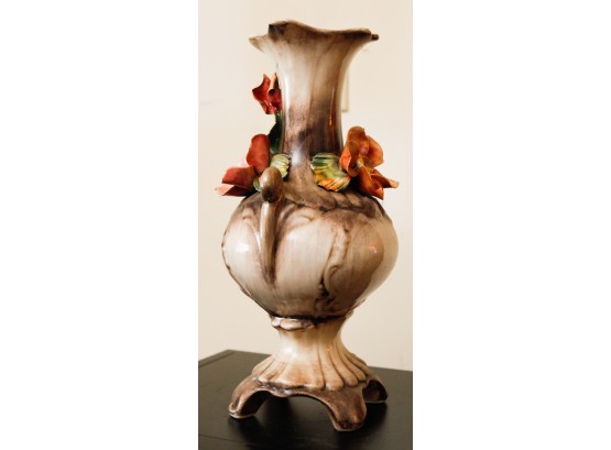 Vintage Capodimonte Italian Ceramic Vase - H13 L8 W6 (DR)